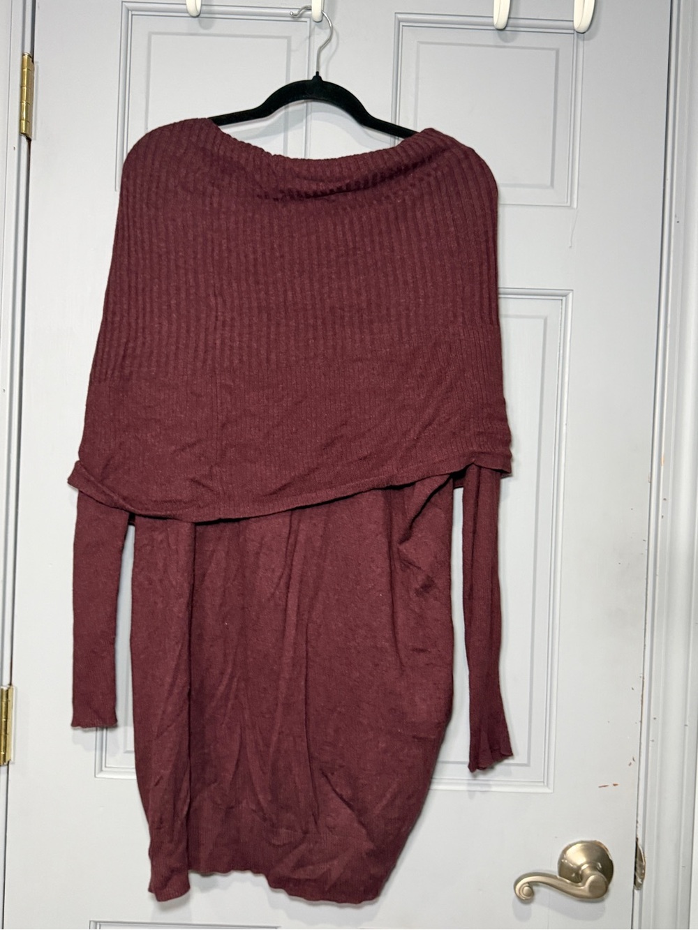Victoria's Secret Off-the-Shoulder Sweater - Wine - Picture 3 of 7